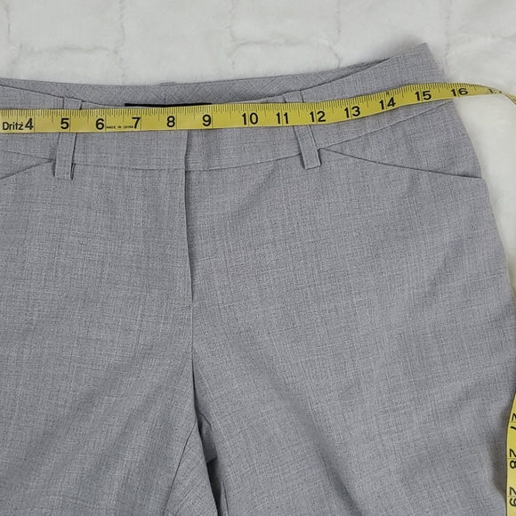 $5 🔥 Womens bermuda shorts - Picture 6 of 7